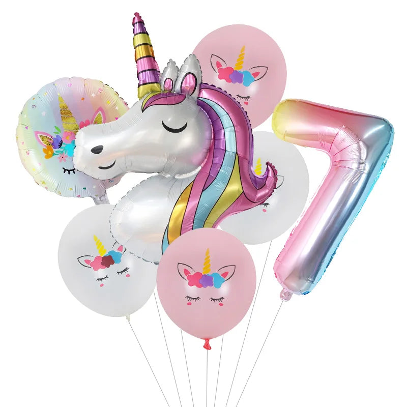 Collection de ballons en papier d'aluminium arc-en-ciel et roses, incluant un grand ballon numéro 9.