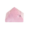 Piramid cristal de fluorita natural rosa con matriz transparente visible.