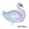Globo de papel metálico blanco con forma de cisne, pico y cuerpo rosados.