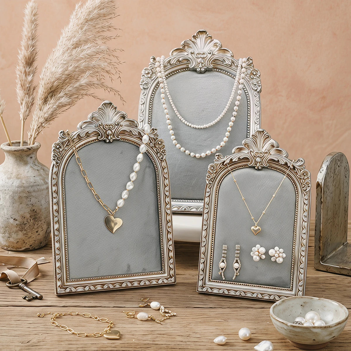 European-Style Velvet Jewelry Display Stand with Silver-Plated Floral Detail
