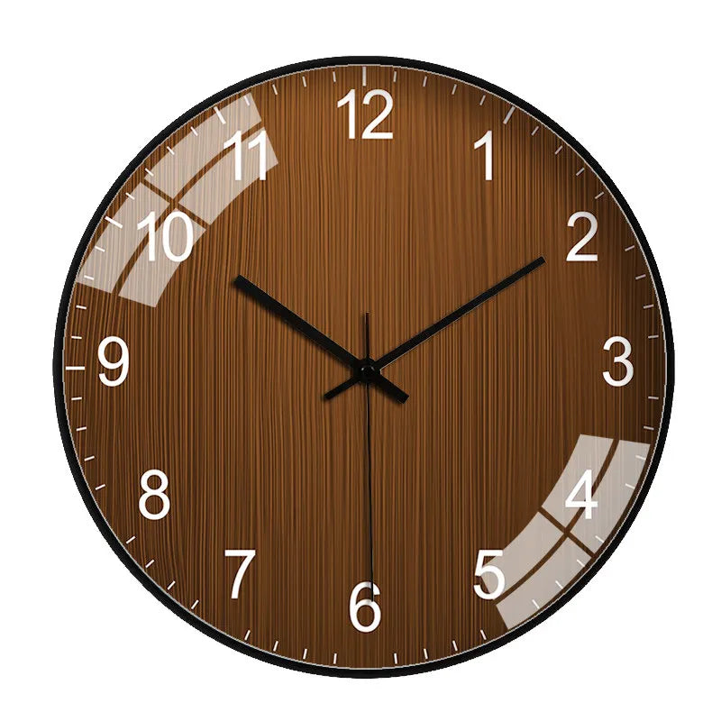 Runde Wanduhr mit dunkelbraunem Holz-Grain-Zifferblatt und schwarzen Zeigern