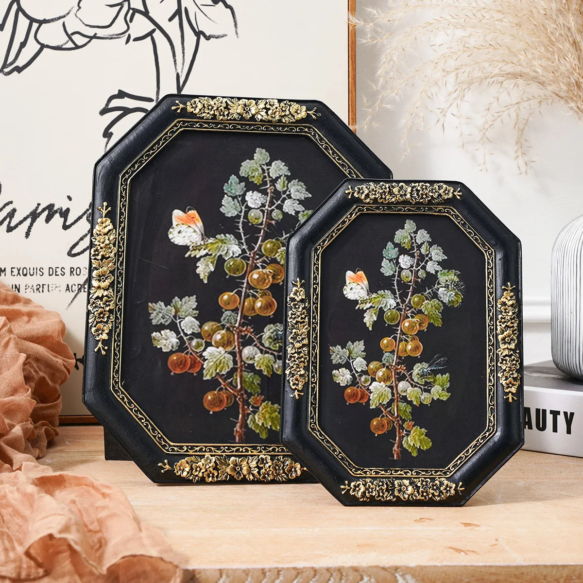 Antique Gilded Resin Photo Frame with Ornate Relief Design