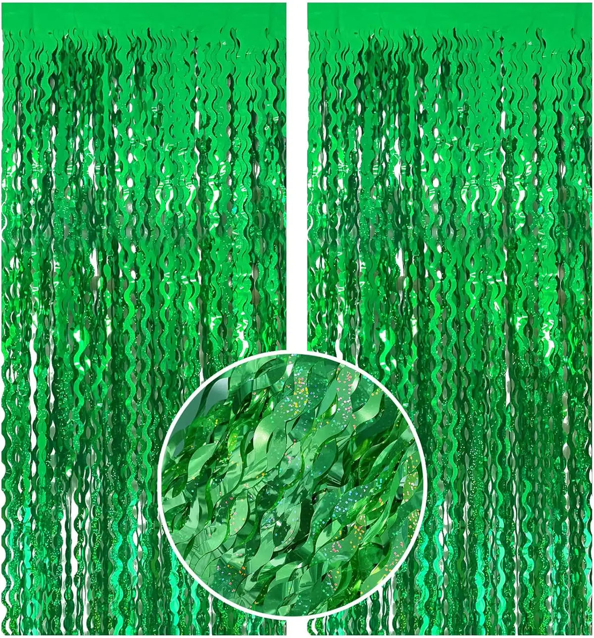 Vertikale grüne Tinsel-Fransen-Vorhang-Hintergrund mit kreisförmiger Nahaufnahme des schimmernden Materials