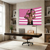 Tapisserie vintage de rivalité chauffée avec un design patriotique d'un homme musclé les bras levés contre du rose et du blan