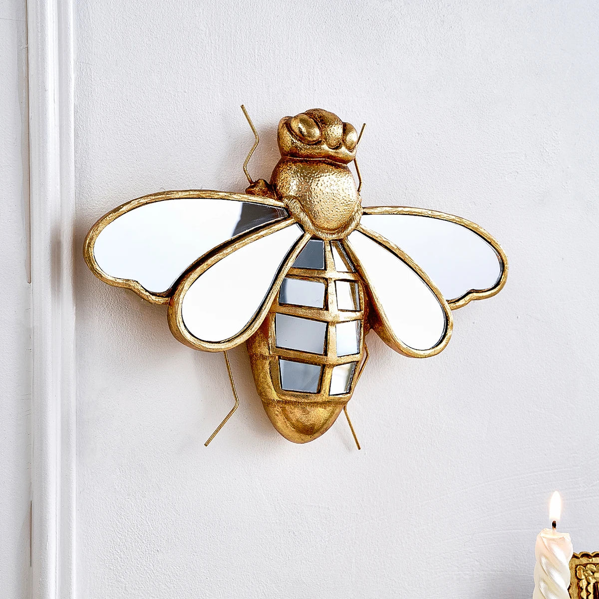 Golden Bee Wall Art – Resin Decorative Hanging
