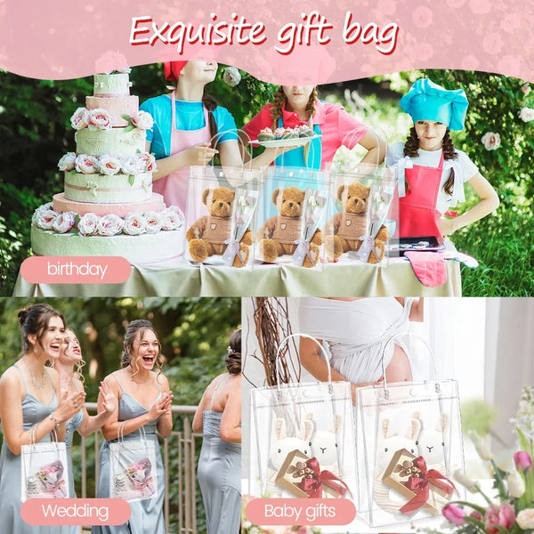 Collection de sacs cadeaux en PVC transparent et réutilisables pour anniversaires, mariages et bébés, exposés sur une table.