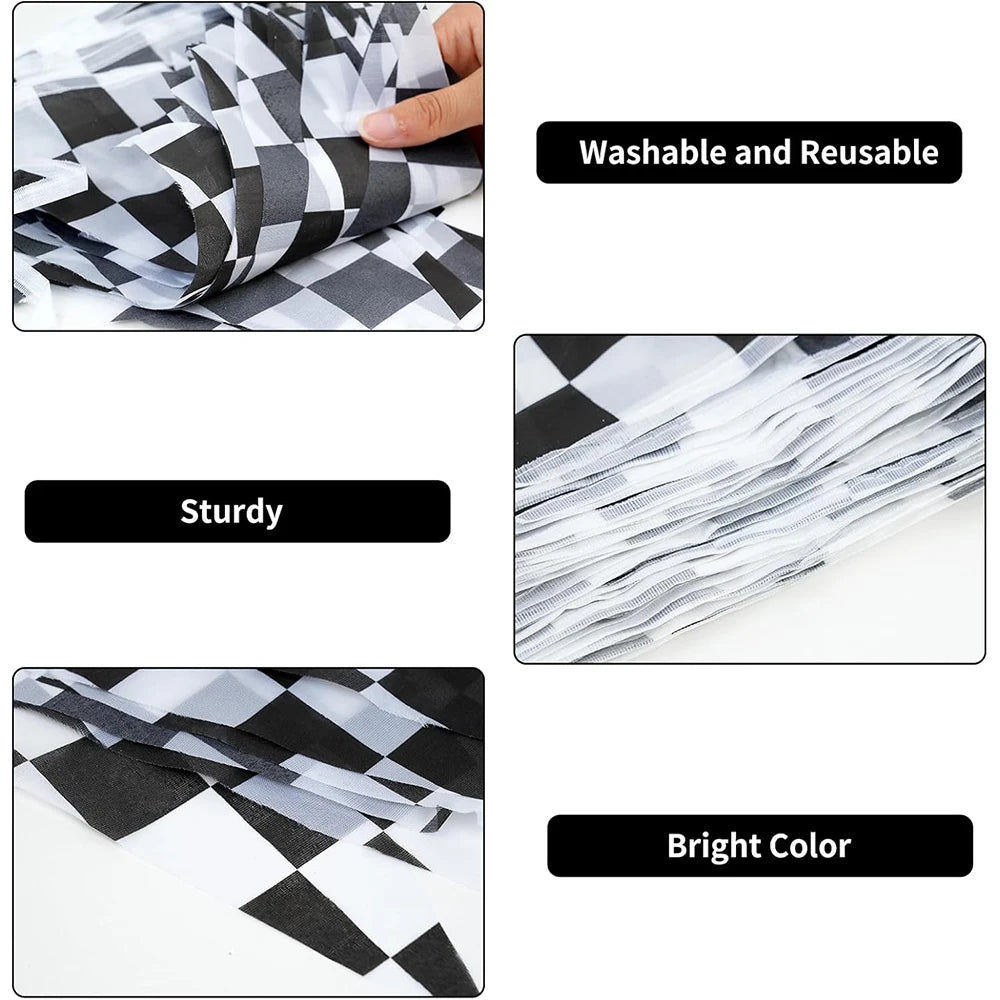 Tissu de bannière écossais noir et blanc, présentant divers motifs et textures.