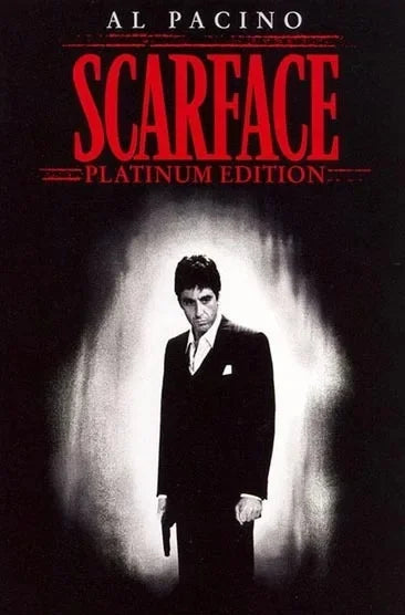 Portrait en noir et blanc d'Al Pacino dans un costume, présenté comme œuvre d'art murale.