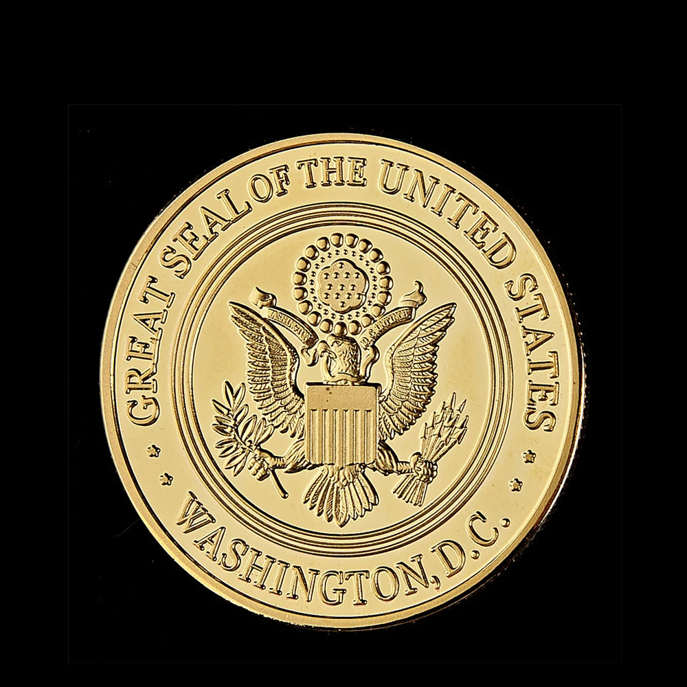 Gold-plated CIA challenge coin featuring the Great Seal of the United States and Washington, D.C.