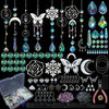 Collection de composants pour kit DIY de cristaux arc-en-ciel, incluant charms, pendentifs et fournitures.