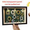 Schwarze Displaybox mit Gold- und Silber-Silhouettenrahmen, wobei eine transparente Seitenwand herausgezogen wird.