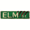 Panneau de rue métallique rectangulaire avec fond vert et texture usée affichant ELM St.