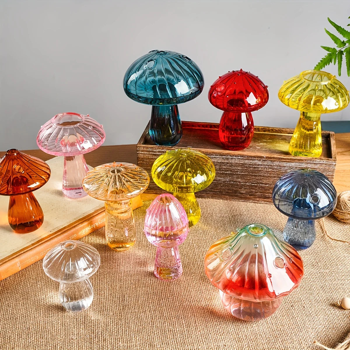 Mushroom-Shaped Glass Hydroponic Vase with Colorful Finish