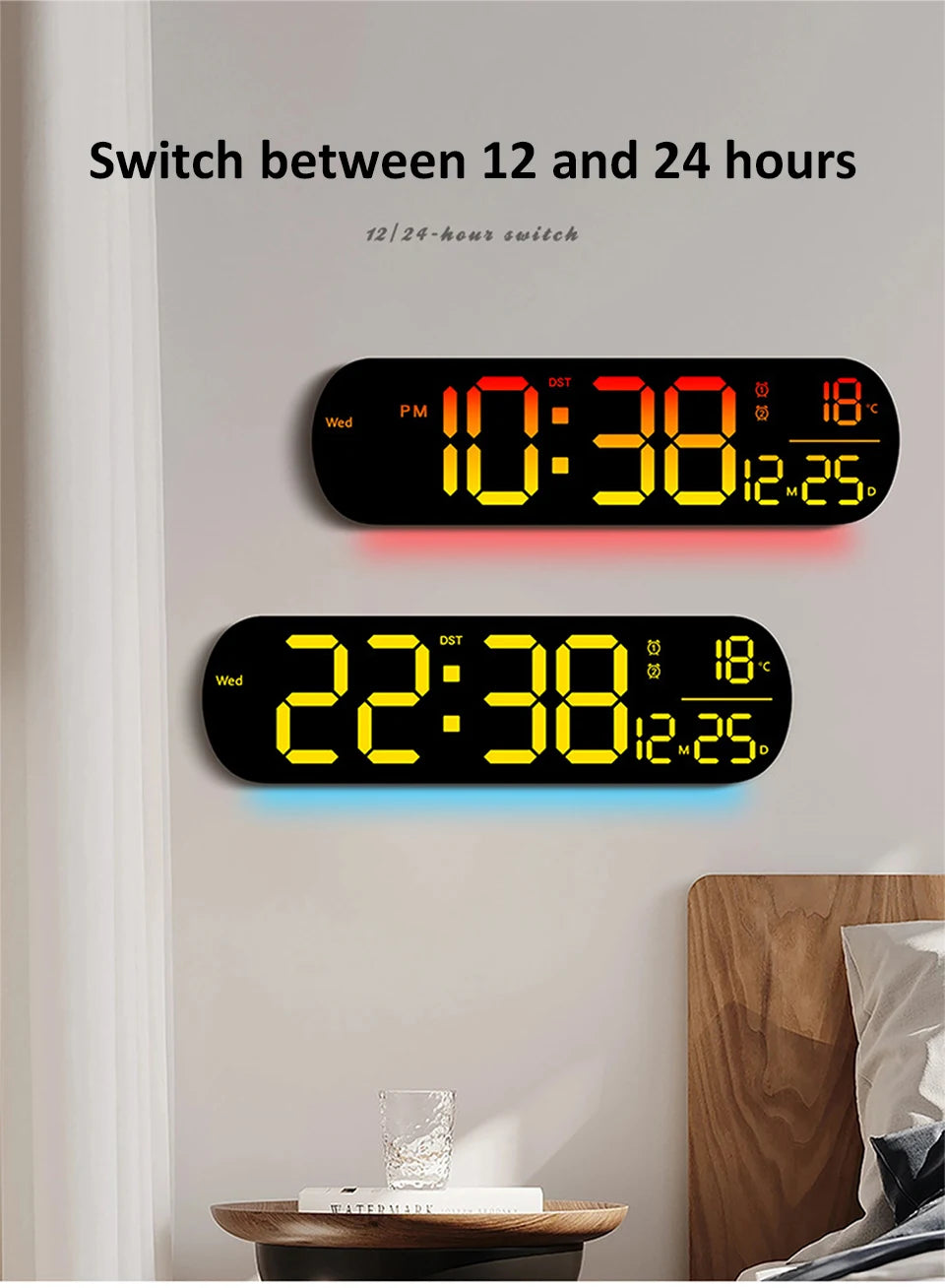 Reloj de pared digital LED RGB mostrando formato de 12 y 24 horas en una pared blanca.
