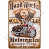 Vintage Metallwandtafel mit Text wie Road Works und Motorrädern, zeigt ein Motorradbild.
