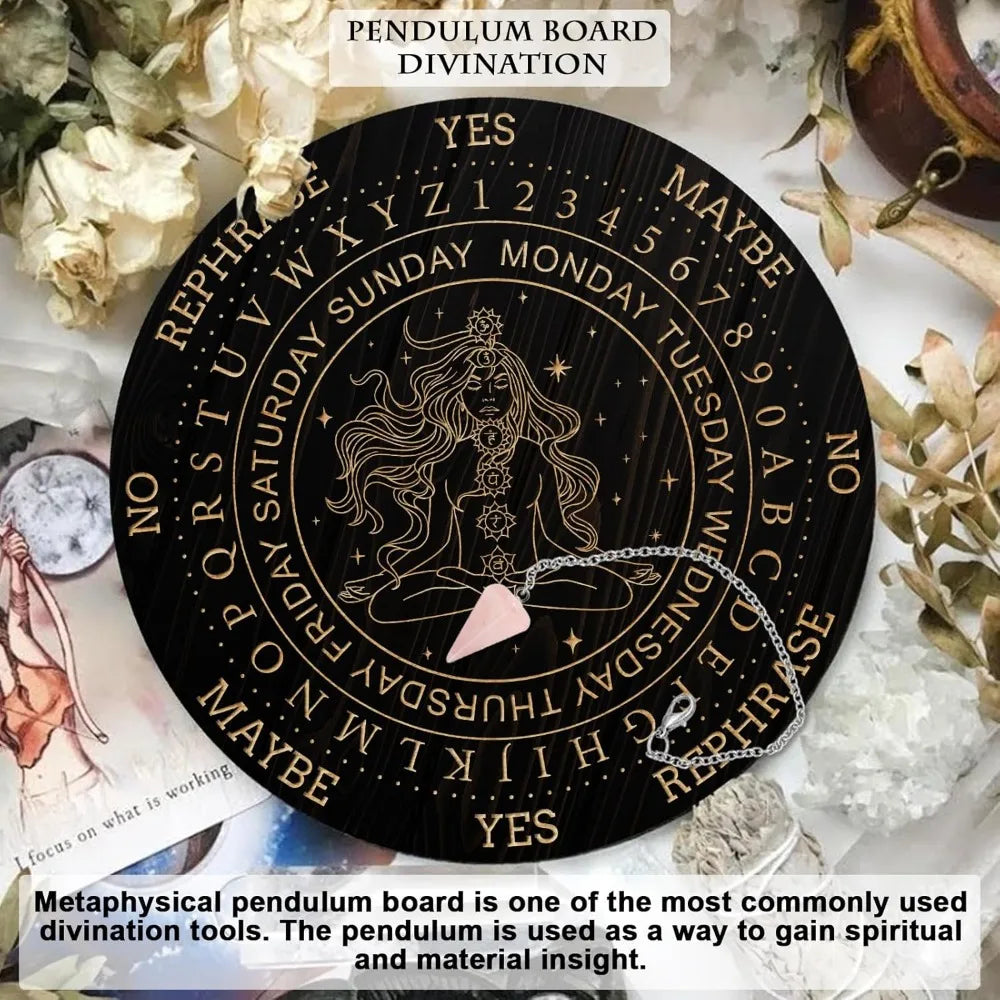Table divination noire avec une silhouette dorée d'une femme et des signes astrologiques.