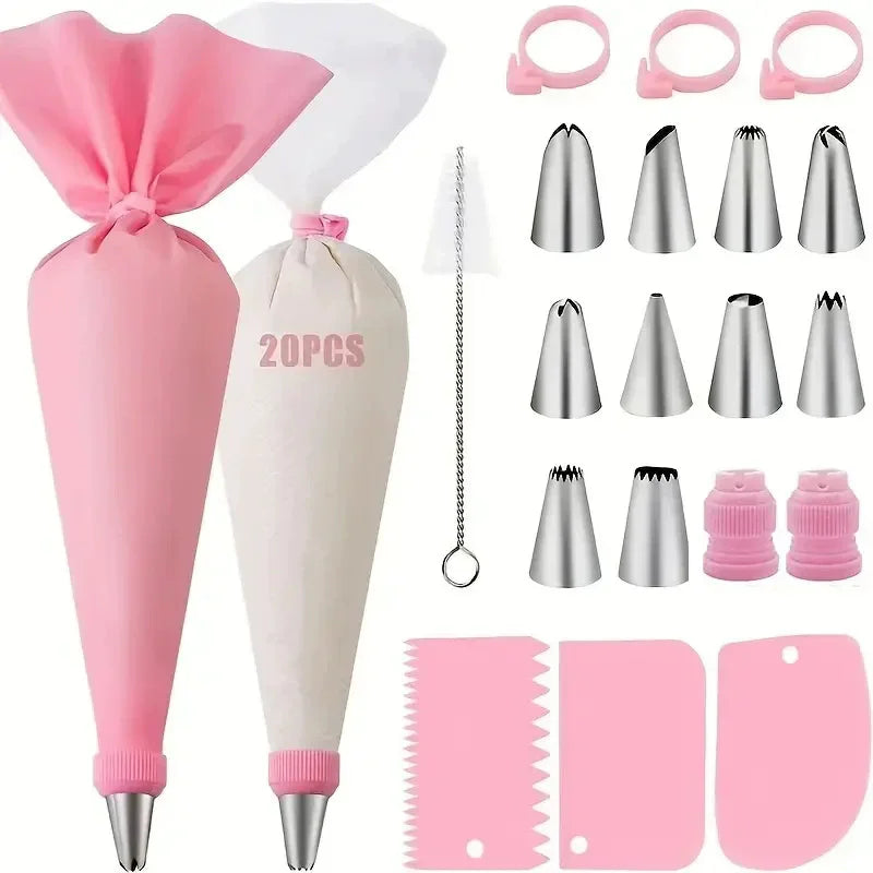 Un juego de boquillas para decorar pasteles de acero inoxidable rosa y blanco y etiquetas acrílicas rosas.