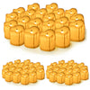 Eine Ansammlung goldener Flammenlose LED-Kerzen in einem Cluster.