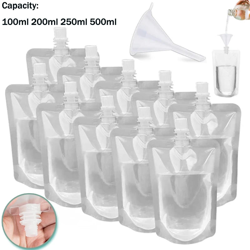 Un juego de bolsas reutilizables para beber transparentes en varios tamaños, incluyendo 100ml, 200ml, 250ml y 500ml.