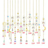 Collection de décorations suspendues en cristal pour le soleil, de diverses formes et couleurs.