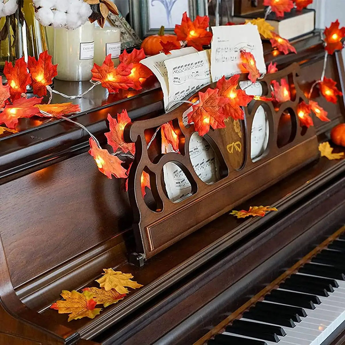 Maple Leaf LED String Lights – Warm Glow for Autumn Décor