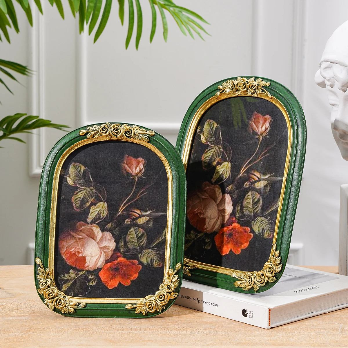 Antique Gilded Resin Photo Frame with Ornate Relief Design