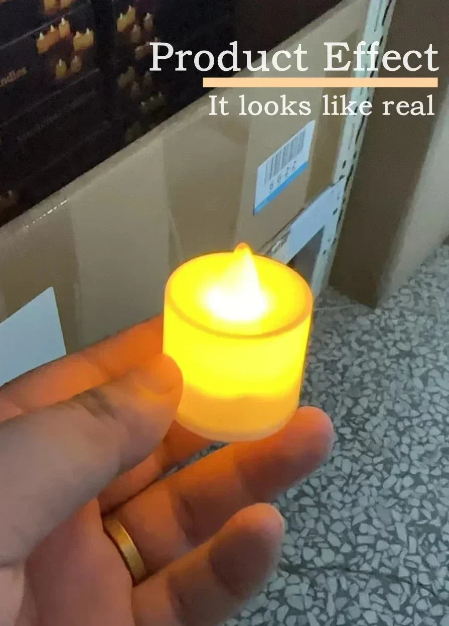Una mano sostiene una vela LED amarilla brillante, demostrando un efecto realista del producto.