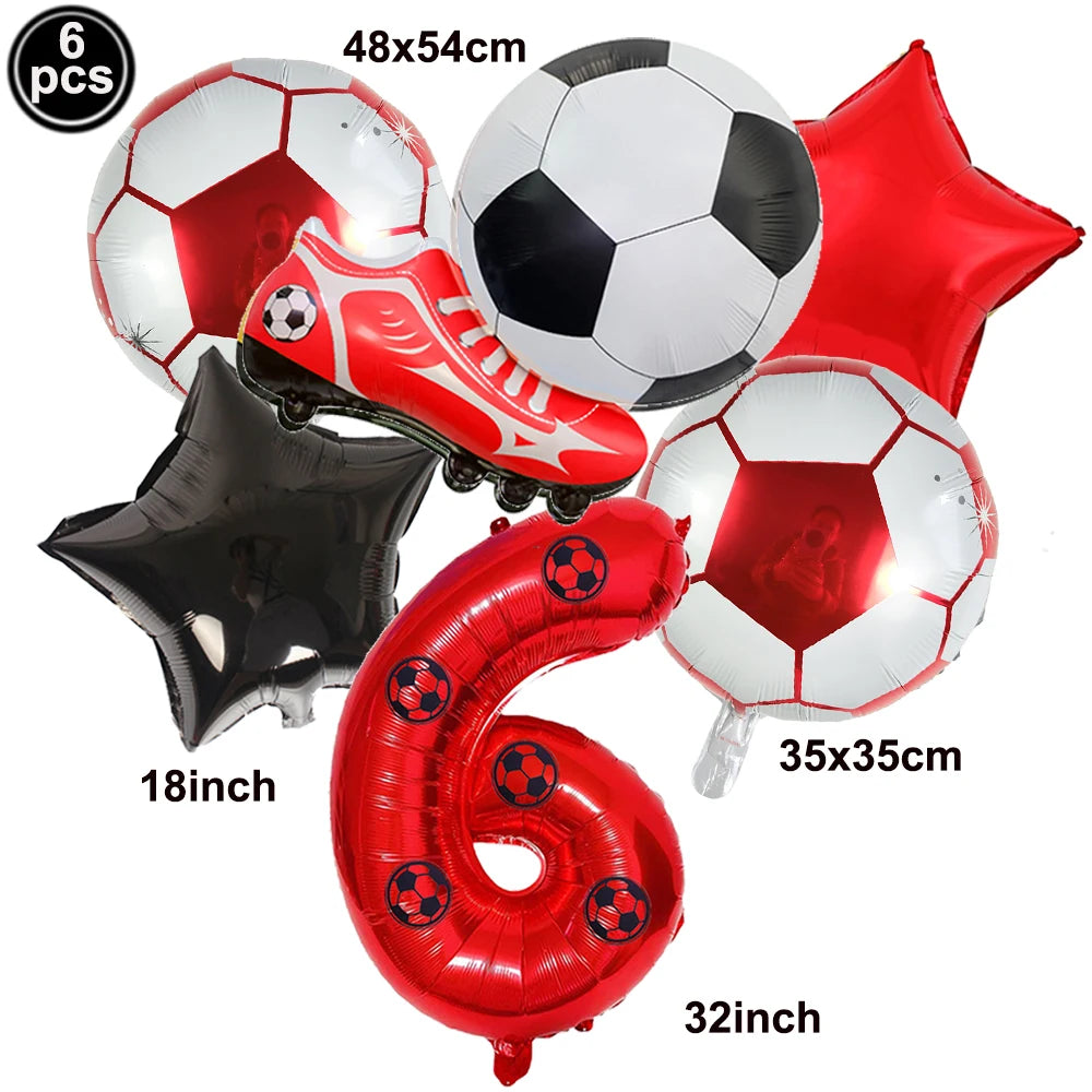 Un set de six ballons de football rouges et noirs, incluant un ballon, une chaussure et un ballon numérique.