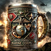 Taza de café esculpida en 3D con temática militar, insignia del Cuerpo de Marines de EE. UU. y diseño patriótico.