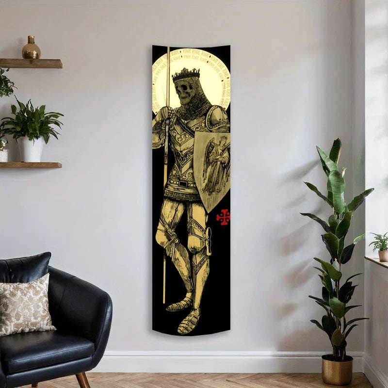 Vertikales Wandbild eines mittelalterlichen Ritters in Rüstung mit Krone und goldener Tapisserie-Stil