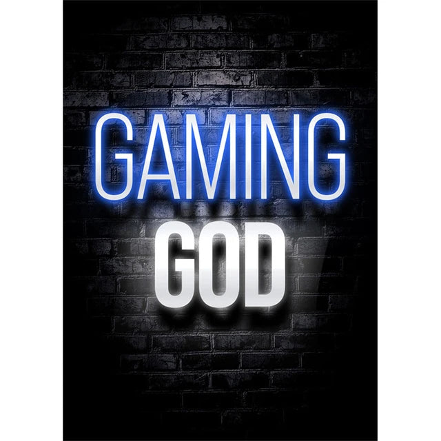 Texto brillante azul neón en una pared de ladrillo oscuro que dice GAMING GOD