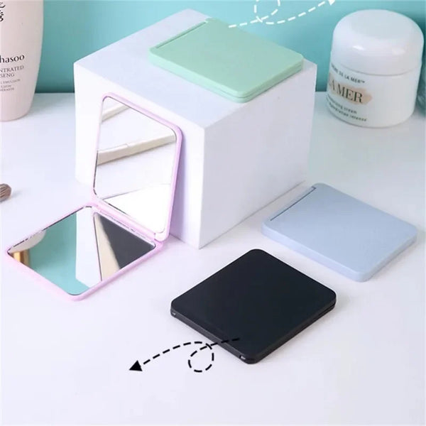 Espejo de maquillaje portátil plegable blanco con estuche verde, compacto plateado y espejo rectangular negro