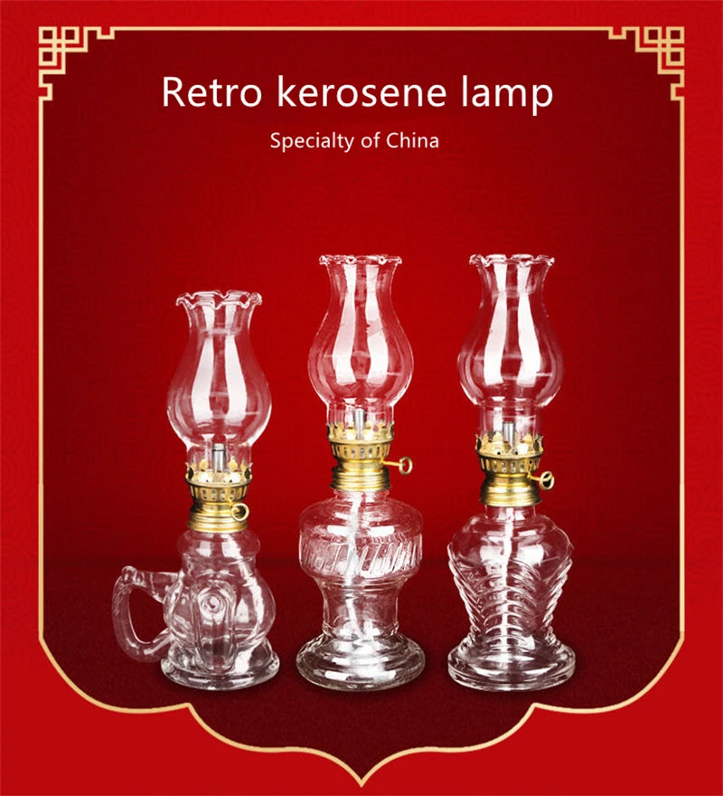 Classic Glass Oil Lamp – Vintage Portable Lantern for Indoor & Outdoor Decor