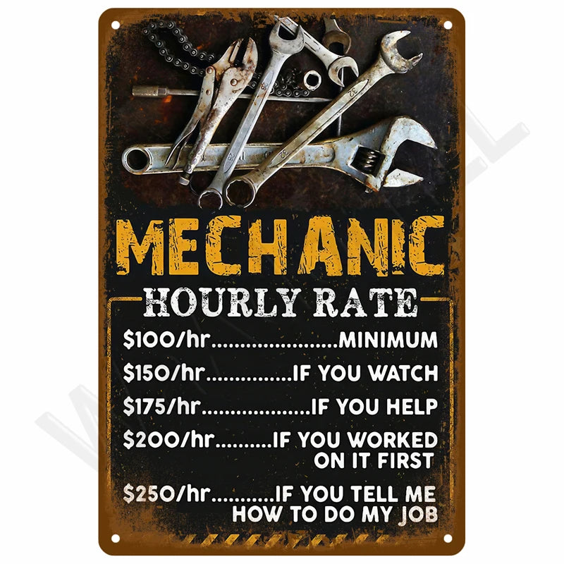 Vintage Metallwandtafel mit Werkzeugen und Text zu Mechaniker-Stundensätzen