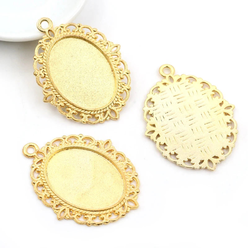 Vintage Style Cameo Pendant Bases with Ornate Gold or Silver Finish