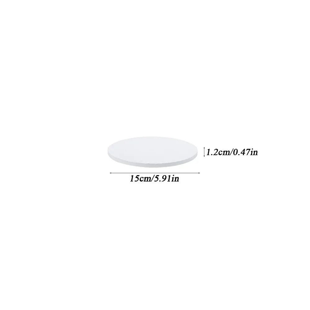 A round white corrugated cake board with a diameter of 15cm or 5.91 inches.