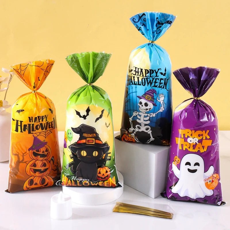 Halloween Pumpkin Candy Bags for Trick-or-Treat Party Favors