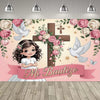 A floral backdrop for a First Communion featuring a wooden cross, doves, and pink roses with the text Mi Bautizo