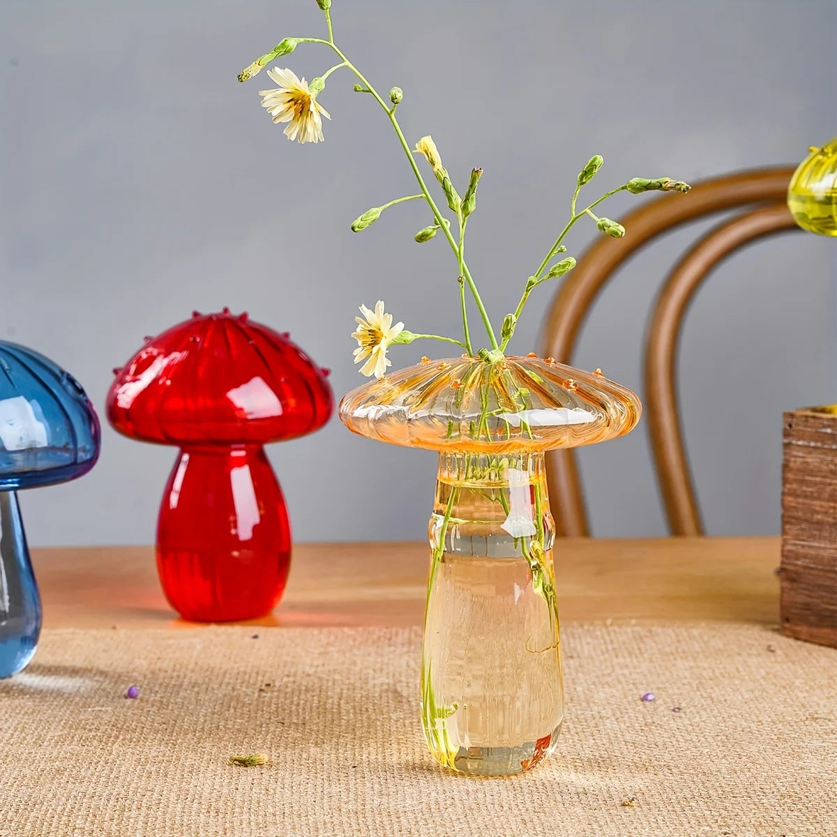 Mushroom-Shaped Glass Hydroponic Vase with Colorful Finish