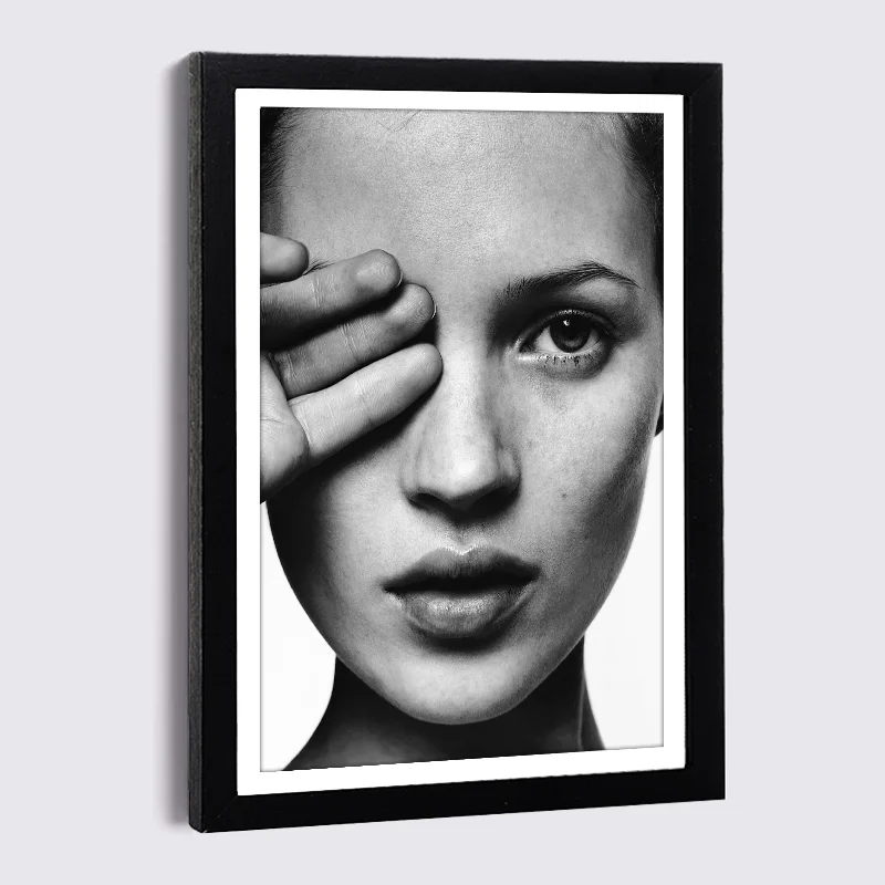 Elegant Wooden Picture Frame with Artistic Canvas Print