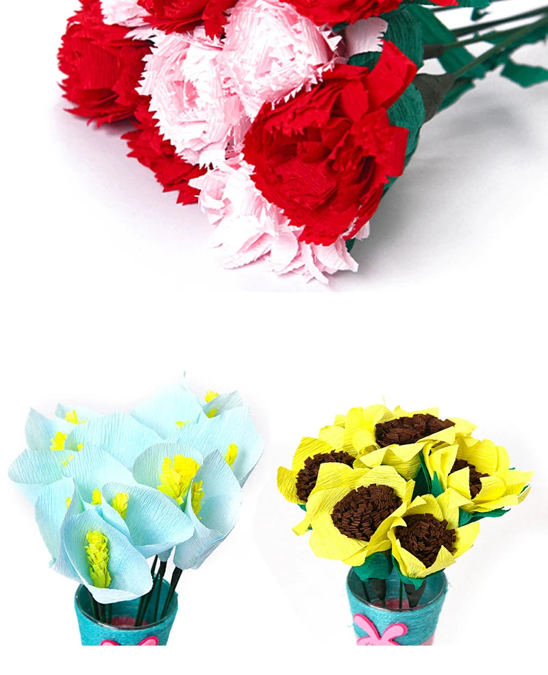 Eine Sammlung farbenfroher Crêpepapierblumen und gelbe Tulpen in Blau und Gelb.