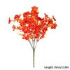 Bouquet de fleurs d'automne et d'Halloween artificiel avec des fleurs orange-rouge vibrantes sur une tige fine