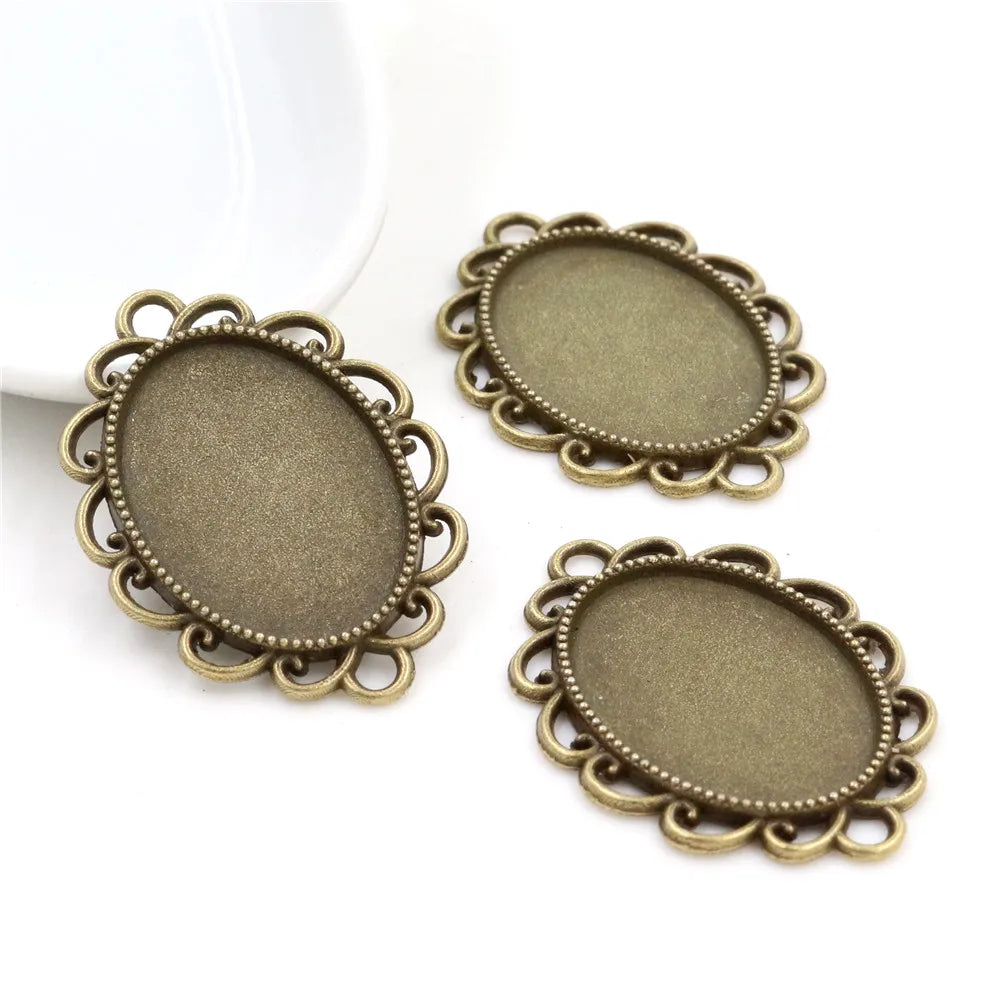 Vintage Style Cameo Pendant Bases with Ornate Gold or Silver Finish