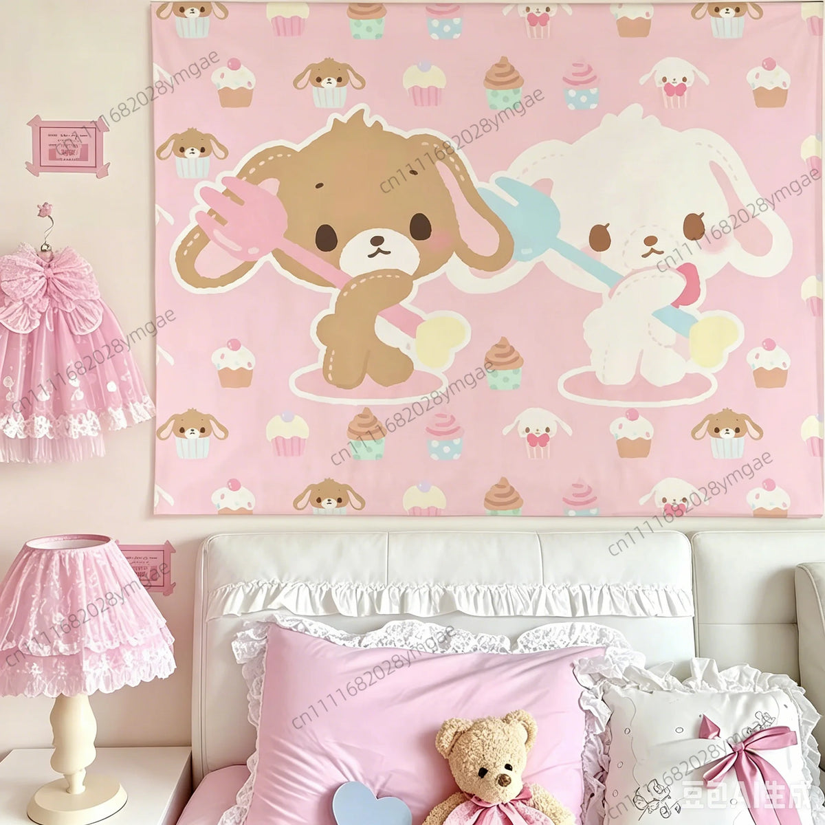 Pinkes und weißes süßes Anime-Tapestry-Wanddeko mit einem Hasen- und Cupcake-Muster