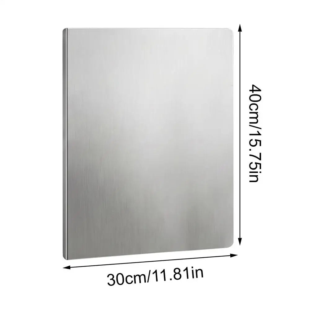 لوح تقطيع مستطيل من الفولاذ المقاوم للصدأ بأبعاد 40x30 سم.
