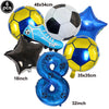 Un set de six ballons de football gonflables et de ballons de couleurs jaune, bleu et noir.
