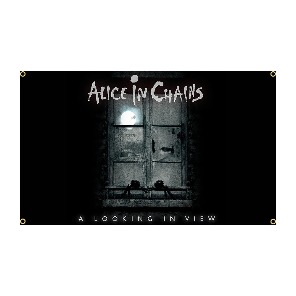 لافتة داكنة تحمل اسم Alice in Chains فوق نافذة مضيئة، مع عنوان فرعي: A Looking in View