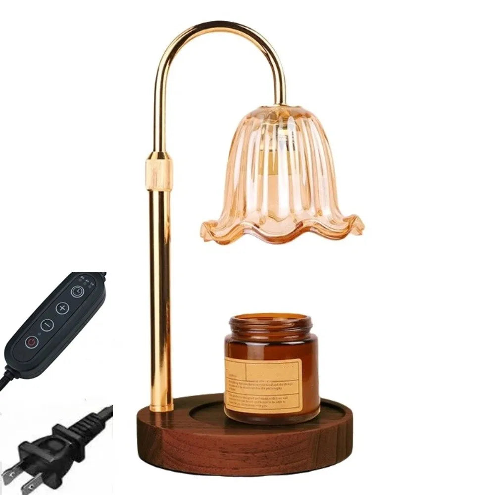 Vintage-Aromatherapie-Warmer mit verstellbarer Höhe, Messing-Finish und bernsteinfarbener Glashaube.