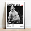 Retrato en blanco y negro de Sean 'Tarzan' Strickland en un combate de UFC, mostrando su nombre y récord.