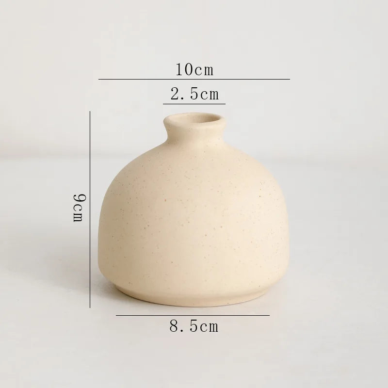 Minimalist Ceramic Vase for Modern Home Décor